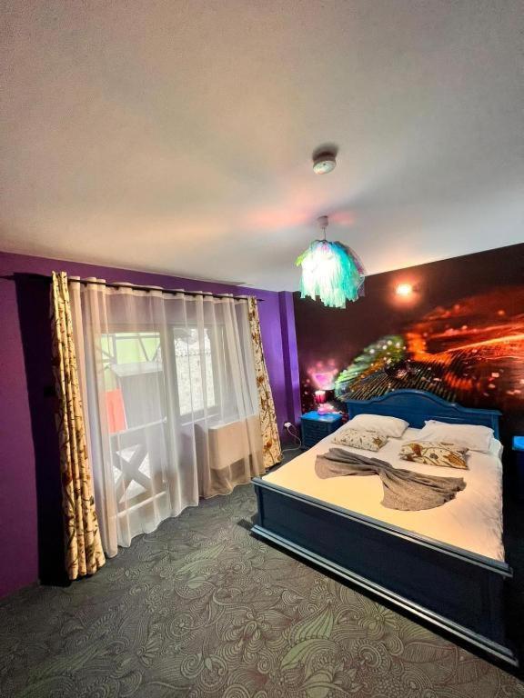 Vila Alsace Podu' Cu Lanturi Bacau Luaran gambar