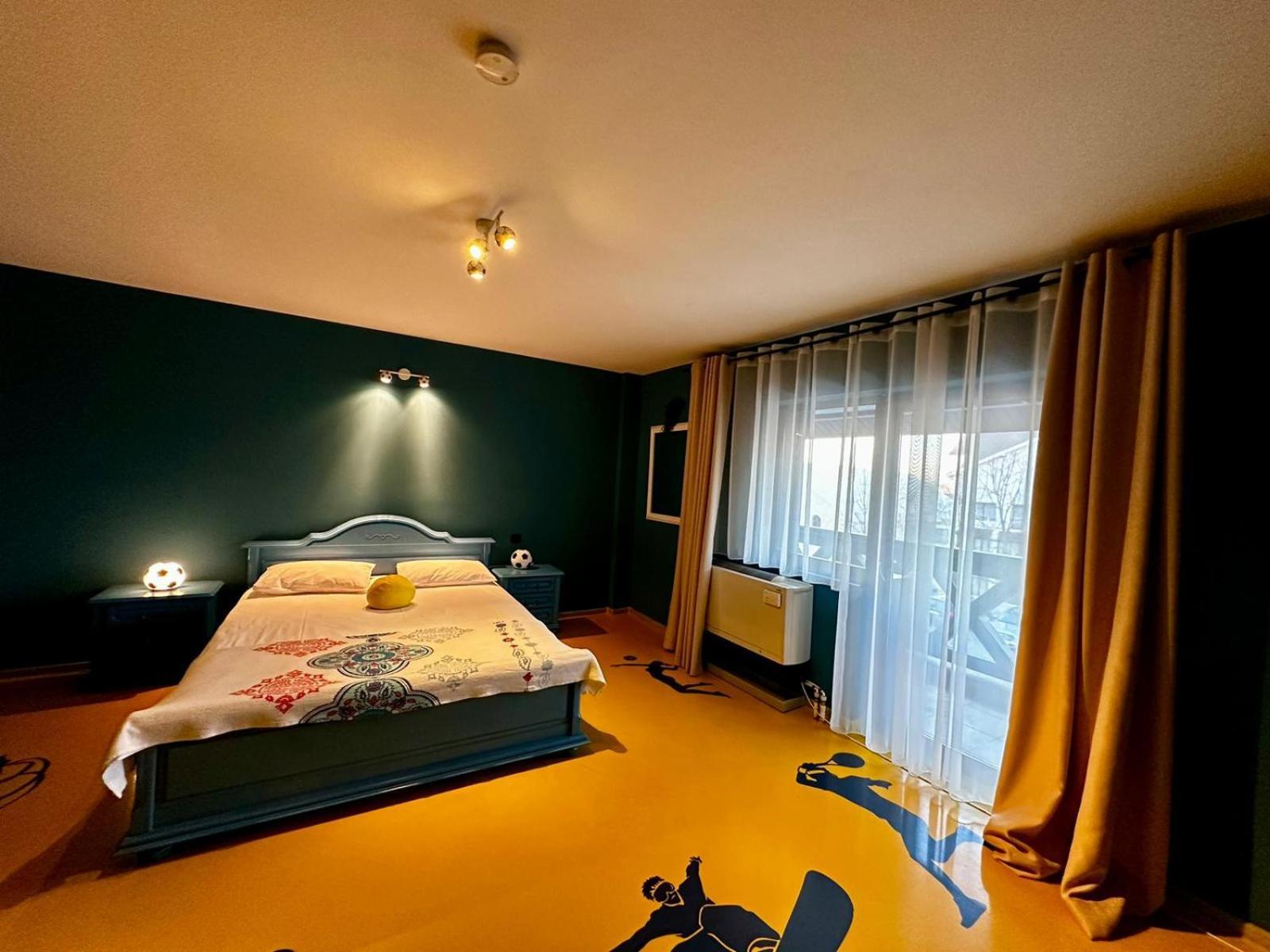 Vila Alsace Podu' Cu Lanturi Bacau Luaran gambar